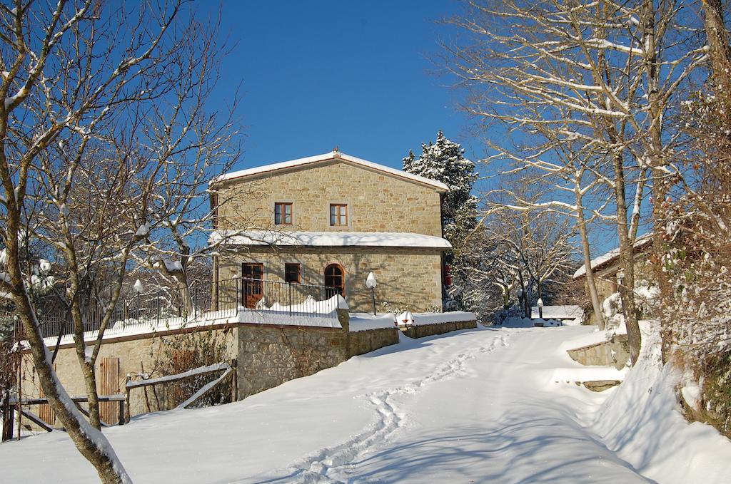 Вилла Agriturismo Il Piano Пратовеккьо Экстерьер фото